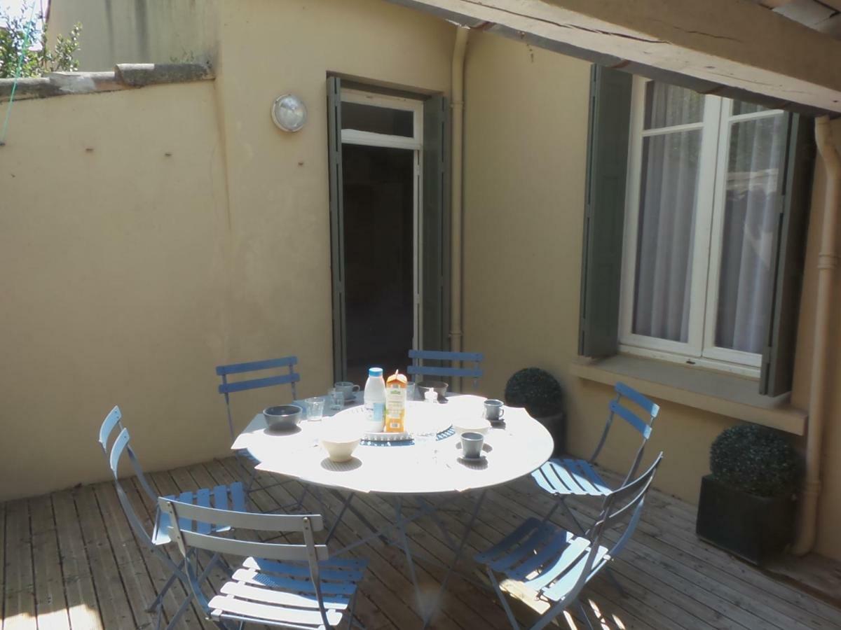 Spacieux Logement Face A La Cite Medievale Каркассон Экстерьер фото