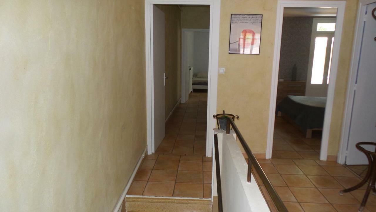 Spacieux Logement Face A La Cite Medievale Каркассон Экстерьер фото